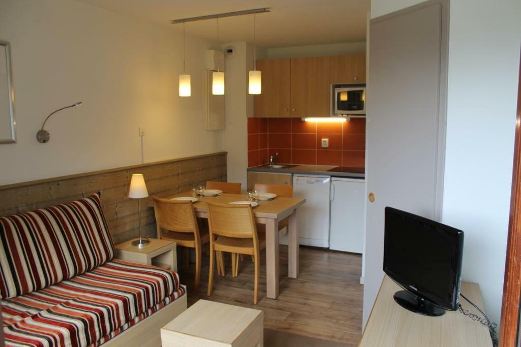 Appartement La Tania 2 Pieces Garage Dans Chalet Pied Pistes ภายนอก รูปภาพ
